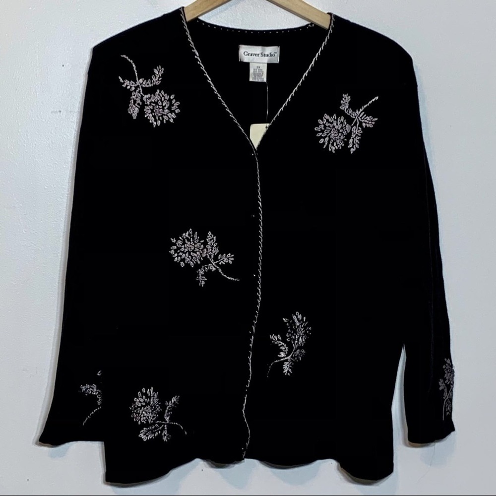 NWT Graver Studio black and‎ gray embroidered cardigan sweater